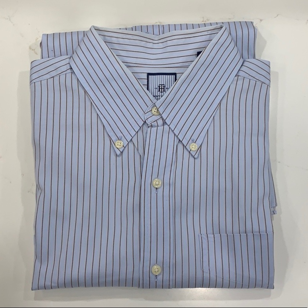 Tommy Hilfiger Long Sleeve Dress Shirt EUC